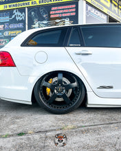 Load image into Gallery viewer, Holden Commodore Air Lift Performance 3P Air Suspension with KS RACING Air Struts — KS Racing Australia