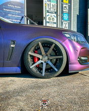 Load image into Gallery viewer, Holden Commodore VF Premium Wireless Air Suspension Kit - KS RACING — KS Racing Australia