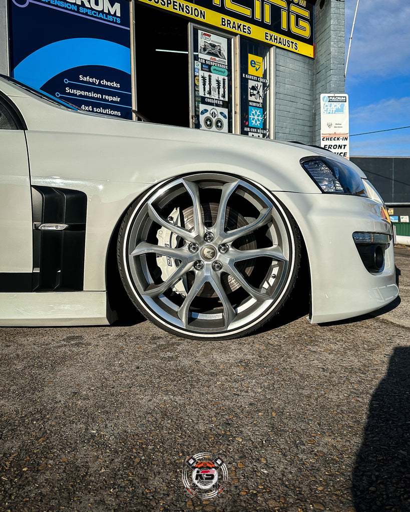 HSV VE CLUBSPORT Premium Wireless Air Suspension Kit - KS RACING — KS Racing Australia