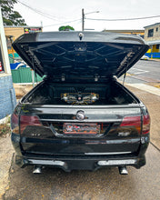 Load image into Gallery viewer, HSV VE MALOO Premium Wireless Air Suspension Kit - KS RACING — KS Racing Australia