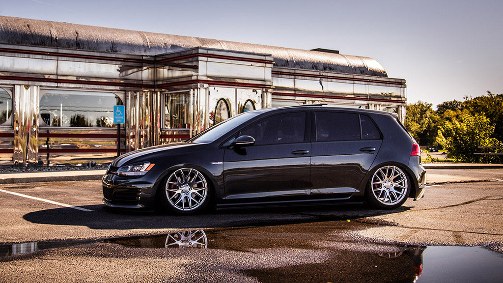 Volkswagen Golf R 15-22 Air Lift Performance 3P Single ViAir 444c Air Suspension with KS RACING Air — KS Racing Australia