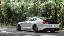 Load image into Gallery viewer, Ford Mustang S550 15-22 Air Lift Performance 3P Air Suspension with KS RACING Air Struts — KS Racing Australia
