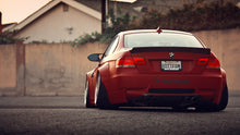 Load image into Gallery viewer, BMW 3-Series E9X 04-13 Air Lift Performance 3P Air Suspension with KS RACING Air Struts — KS Racing Australia